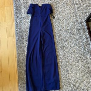 BNWT Lulus Size Small Navy Jumpsuit